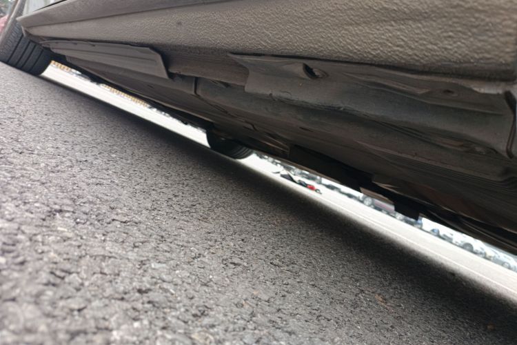 奥迪A4L 2011款 2.0 TFSI 标准型局部细节9003