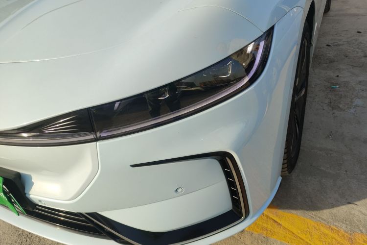 岚图汽车 岚图追光 2023款 四驱标准版局部细节36