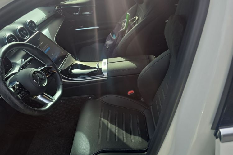 奔驰C级 2024款 改款 C 200 L 运动版中控内饰19