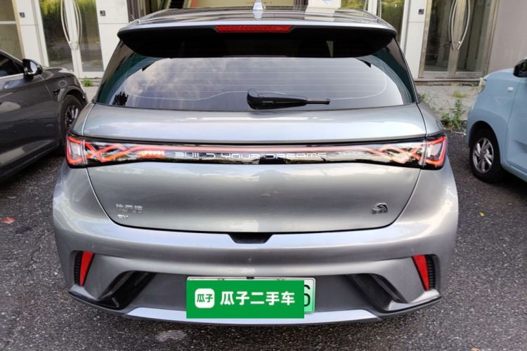 比亚迪 海豚 2023款 420km 时尚版车身外观6