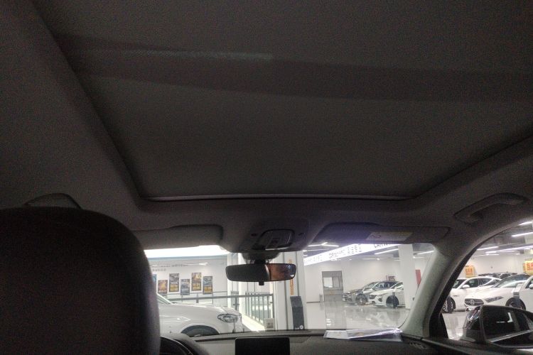 奥迪Q5L 2018款 40 TFSI 荣享进取型 国V中控内饰22