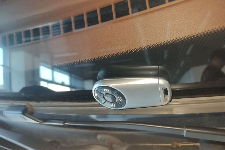 欧拉好猫 2023款 401km标准续航 豪华型 磷酸铁锂中控内饰11