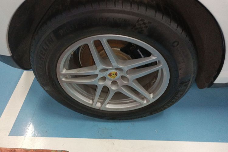 保时捷 2017款  Macan 2.0T车身外观6008