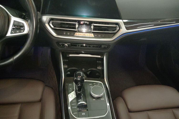 宝马3系 2021款 325Li xDrive M运动套装中控内饰16