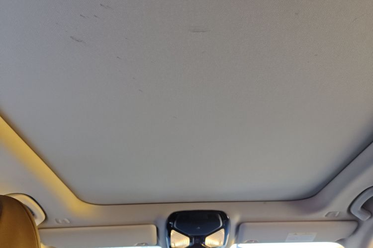 宝马3系 2020款 改款 325Li M运动套装中控内饰22