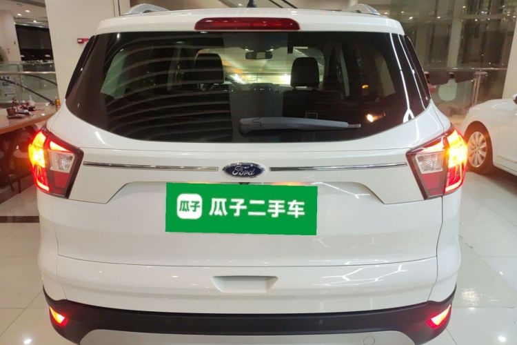 福特 翼虎 2018款 改款 EcoBoost 180 两驱豪翼型车身外观6