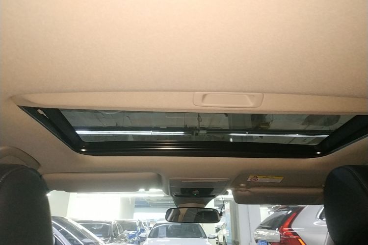 本田 思域 2025款 240TURBO CVT 智趣Plus中控内饰22