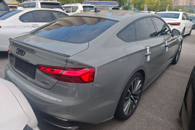 奥迪A5 2021款 Sportback 40 TFSI quattro 豪华致雅型车身外观6005