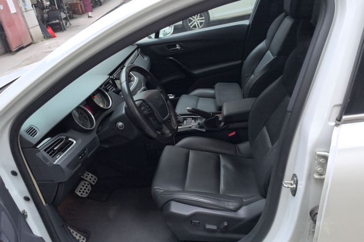 标致508 2013款 2.3L 两周年纪念 自动智享版中控内饰19