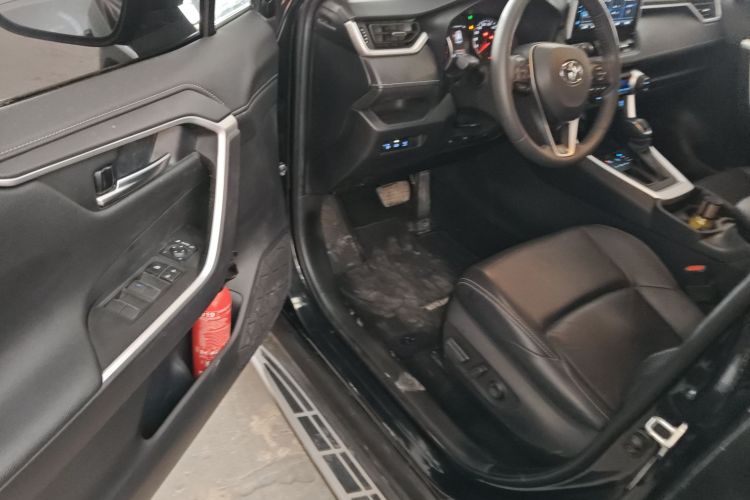 丰田 威兰达 2022款 2.0L CVT两驱豪华PLUS版中控内饰20