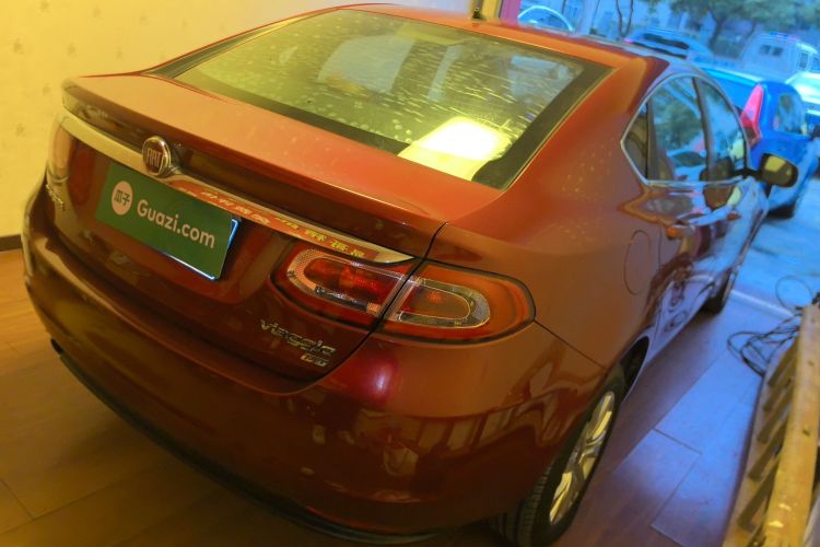 菲亚特 菲翔 2015款 1.4T 自动劲享版车身外观7