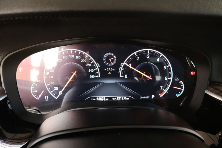 宝马5系 2019款 530Li 尊享型 豪华套装局部细节14