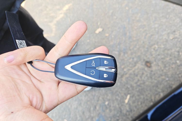 长安欧尚X5 2022款 1.5T DCT虎啸限定版中控内饰11