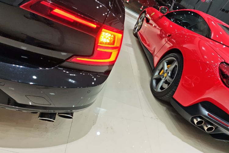 沃尔沃S90 2019款 T5 智远版车身外观9