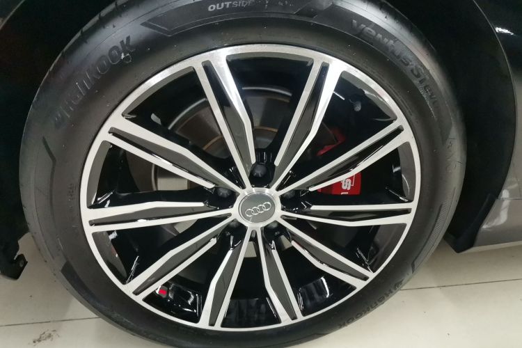 奥迪A6L 2021款 45 TFSI 臻选动感型车身外观6008