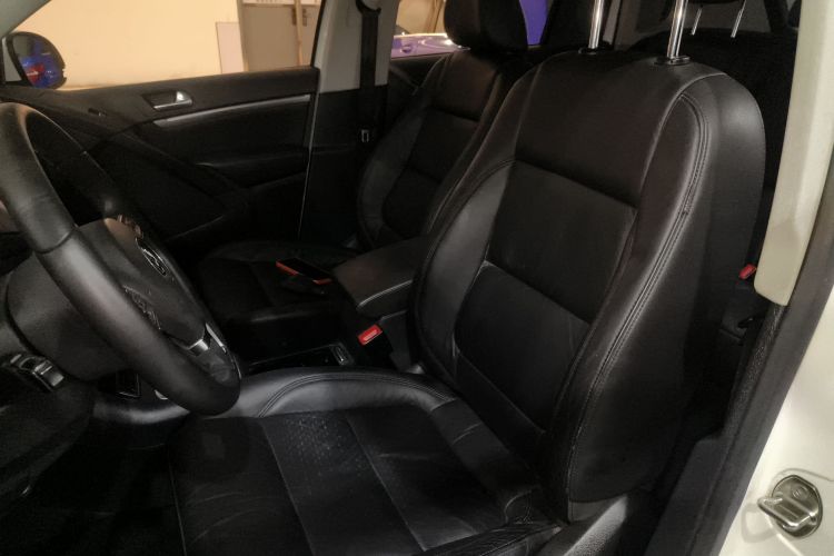 大众 途观 2013款 1.8TSI 自动四驱舒适版中控内饰19