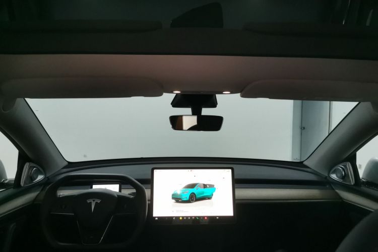 特斯拉 Model Y 2022款 后轮驱动版中控内饰22