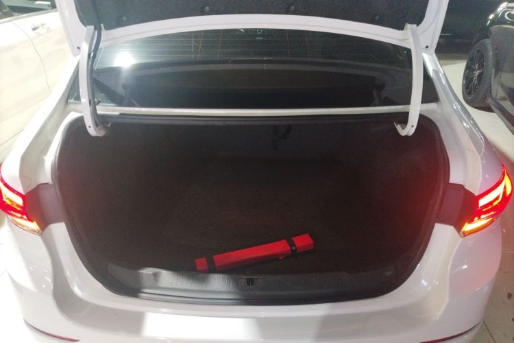 别克 英朗 2019款 18T 自动互联精英型 国V局部细节23