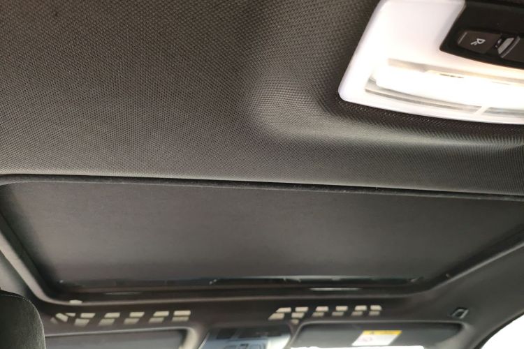 宝马4系 2019款 425i Gran Coupe M运动套装中控内饰22