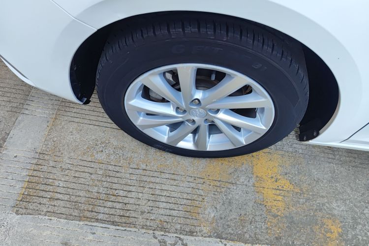 别克 威朗 2018款 三厢 15S 自动领先型车身外观6007