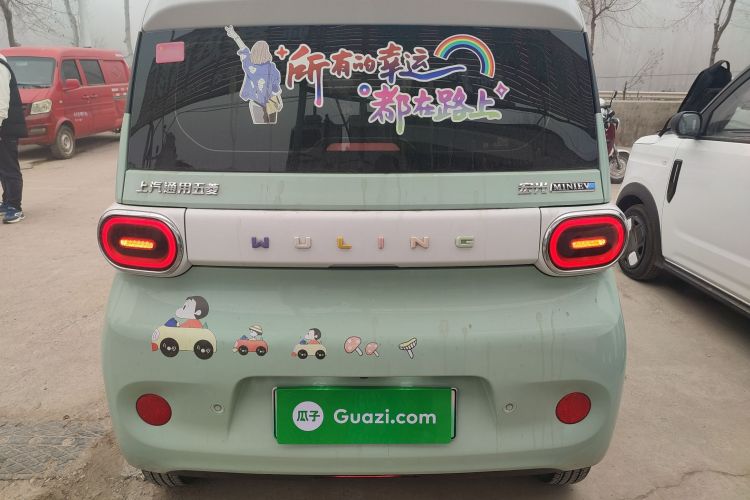 五菱汽车 宏光MINIEV 2024款 第三代 215km 进阶版车身外观6