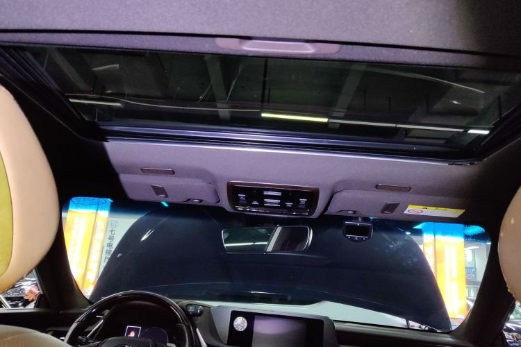 雷克萨斯ES 2020款 200 豪华版局部细节22