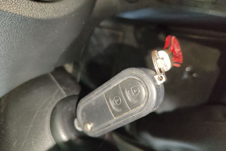 名爵3 2016款 1.3L 手动舒适版中控内饰7001