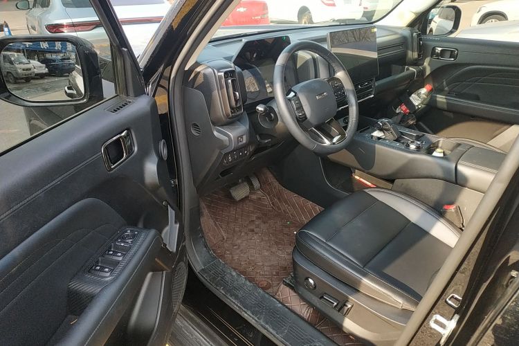 哈弗猛龙新能源 2023款 Hi4 102 探索版中控内饰7003