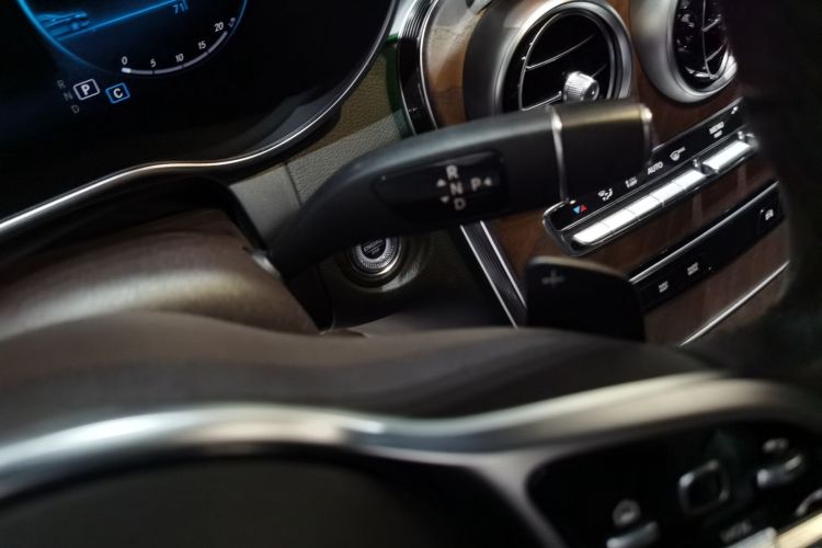 奔驰GLC 2022款 GLC 300 L 4MATIC 动感型局部细节18