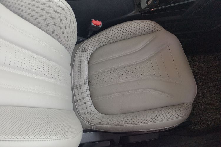 福特 锐际 2020款 EcoBoost 245 两驱聪慧嘉享款局部细节41