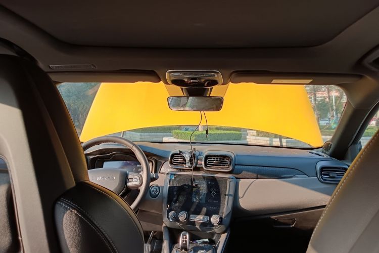 领克03 2021款 1.5TD DCT劲Plus中控内饰22