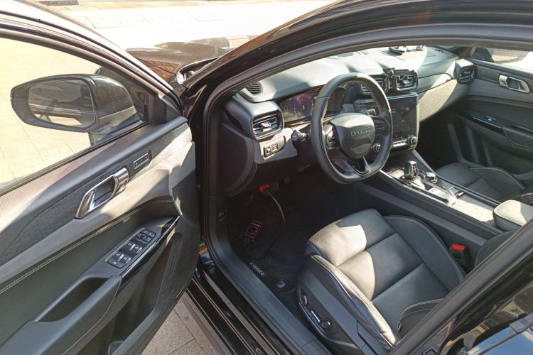 领克03 2021款 1.5TD DCT劲Pro中控内饰20