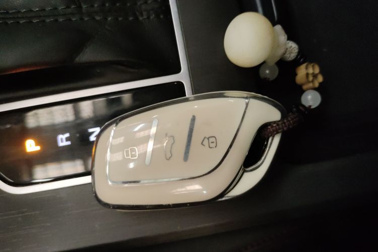 荣威i5 2023款 1.5L CVT豪华版中控内饰11