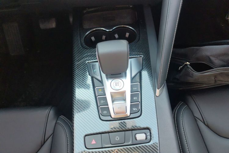 比亚迪 宋Pro 2019款 1.5T 自动精英型中控内饰18