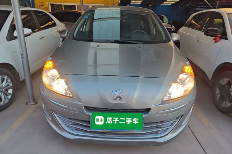 标致408 2013款 2.0L 手动舒适版车身外观2