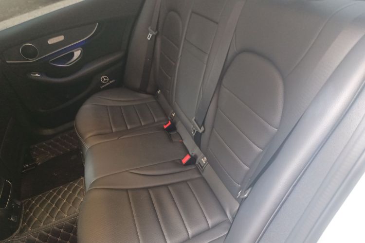 奔驰C级 2020款 改款 C 260 L 运动版中控内饰21