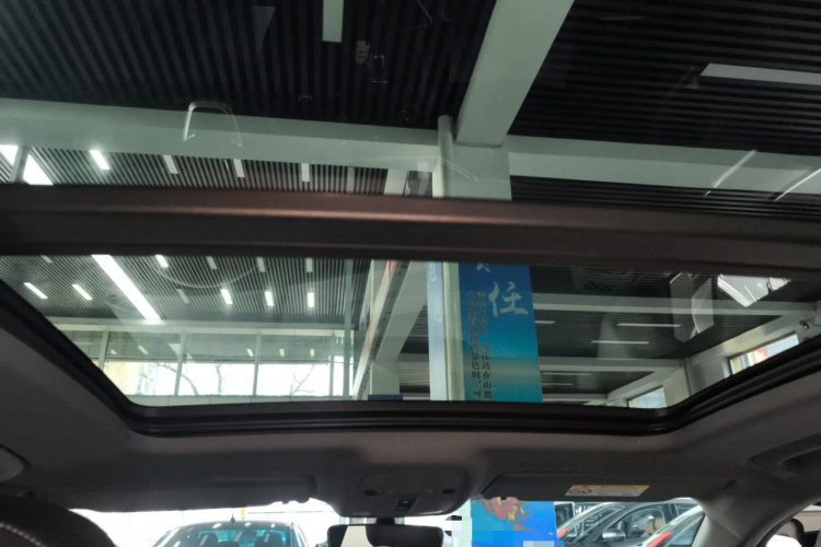 奥迪Q3 2024款 35 TFSI 时尚动感型中控内饰22