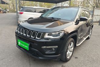 Jeep 指南者 2020款 220T 自动领先版