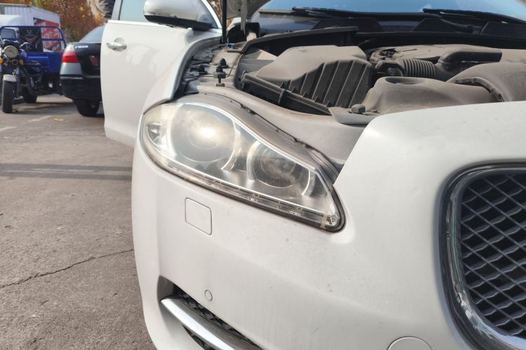 捷豹XJ 2015款 XJL 3.0 SC 典雅商务80周年典藏版车身外观6006