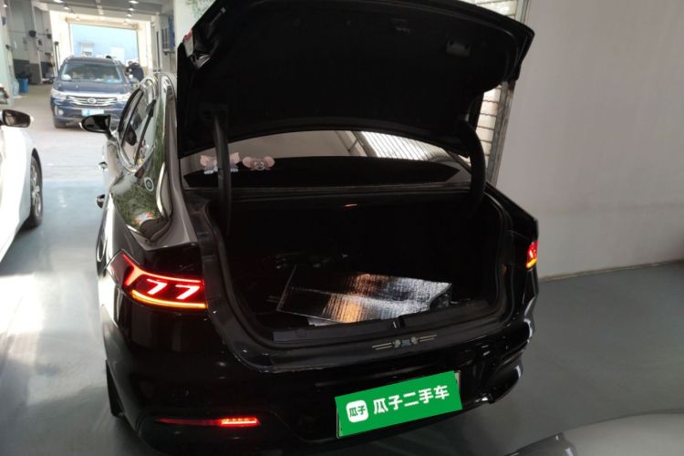 比亚迪 秦PLUS 2024款 荣耀版 DM-i 55KM领先型机舱底盘23