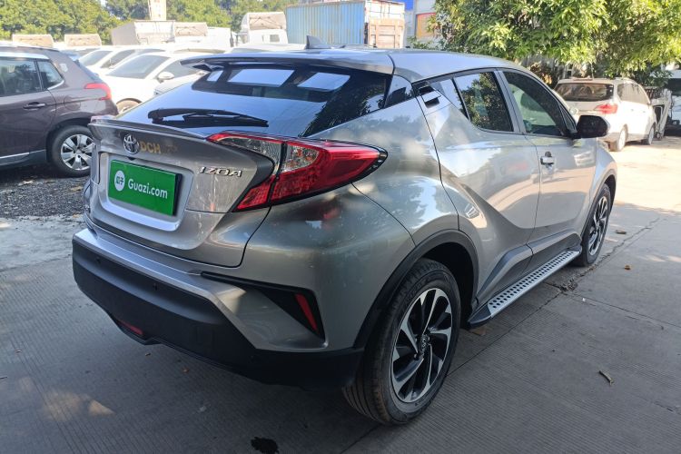 丰田 奕泽IZOA 2020款 2.0L 奕驰版车身外观7