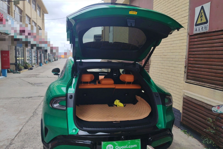 小米汽车 小米YU7 2025款 超长续航后驱版中控内饰23