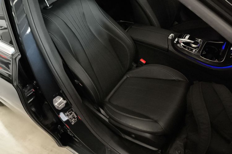 奔驰E级 2017款 E 300 L 豪华型局部细节41