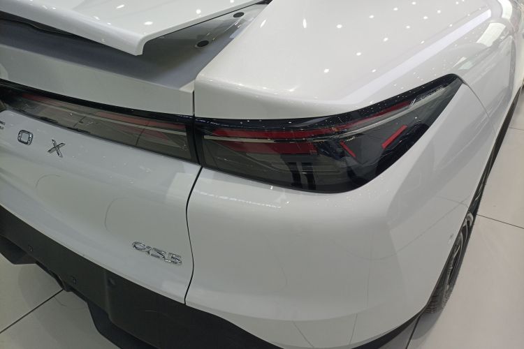 ARCFOX极狐 极狐 阿尔法S5 2024款 708MAX 200kW车身外观6006