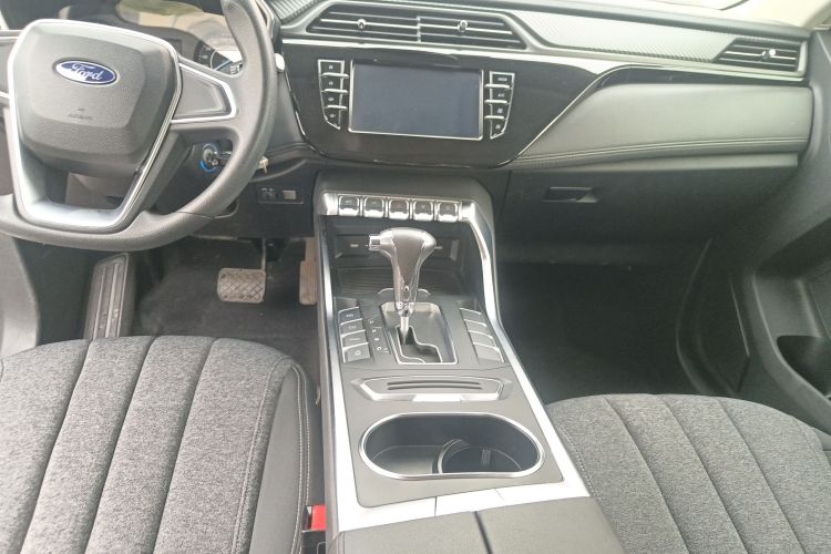 福特 领界 2019款 EcoBoost 145 CVT精领型 国VI中控内饰18