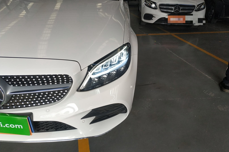 奔驰C级 2020款 C 260 L 运动版局部细节36