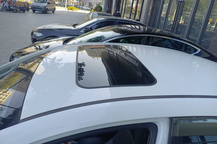 吉利汽车 帝豪 2021款 UP 1.5L CVT豪华型局部细节57