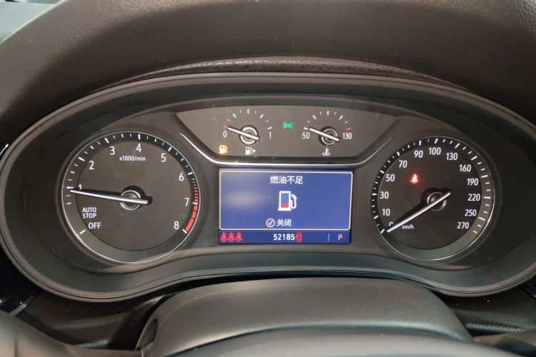 别克 君威 2020款 552T 精英型中控内饰14