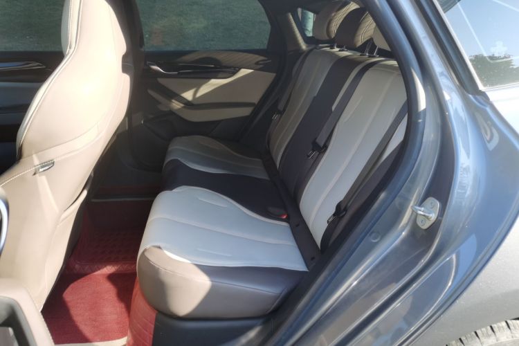 比亚迪 秦PLUS 2023款 冠军版 DM-i 55KM领先型中控内饰7004