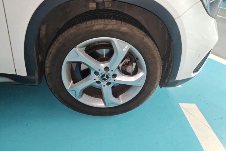 奔驰GLA 2018款 GLA 200 动感型车身外观6007